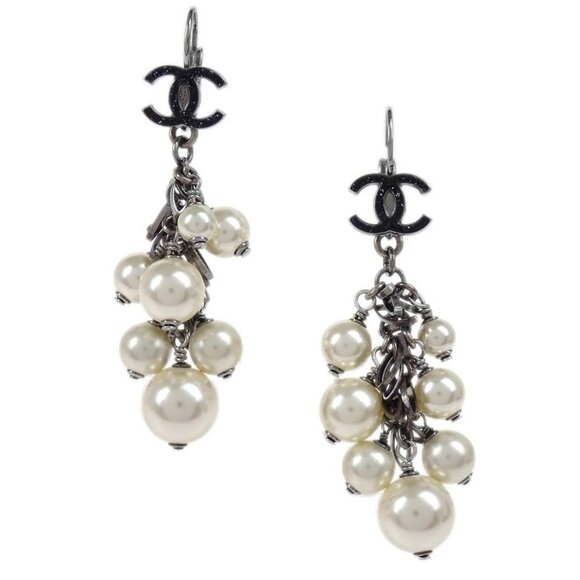 Chanel Dangle Piercing Earrings Artificial Pearl CC Silver - Picture 1 of 5